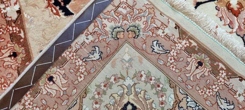 Very Fine Persian Tabriz Carpet 359cm x 244cm Hand Knotted