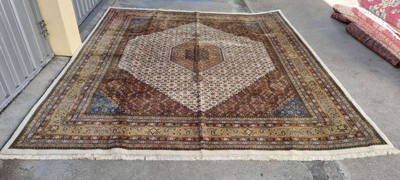 Indian Sarough Carpet 356cm x 300cm Hand Knotted
