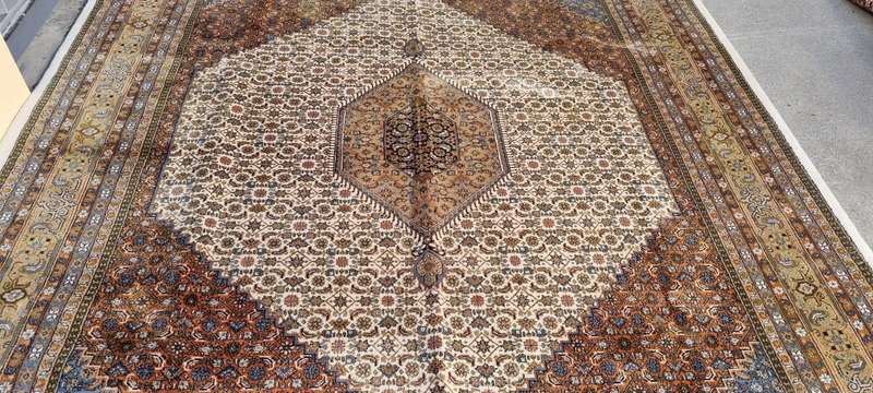 Indian Sarough Carpet 356cm x 300cm Hand Knotted