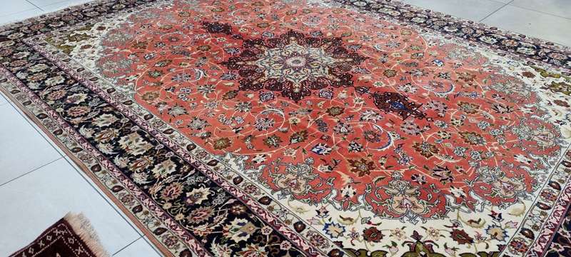Very Fine Persian Tabriz Carpet 352cm x 248cm Hand Knotted