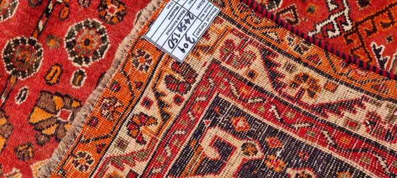 Persian Shiraz Carpet 245cm x 150cm Hand Knotted