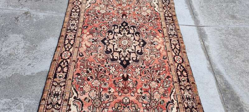 Persian Hamadan Carpet 282cm x 148cm Hand Knotted