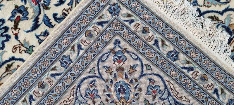Persian Kashan Carpet  418cm x 290cm Hand-Knotted