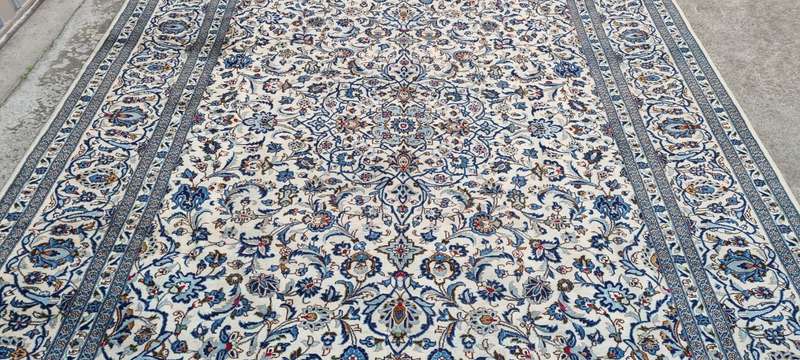 Persian Kashan Carpet  418cm x 290cm Hand-Knotted