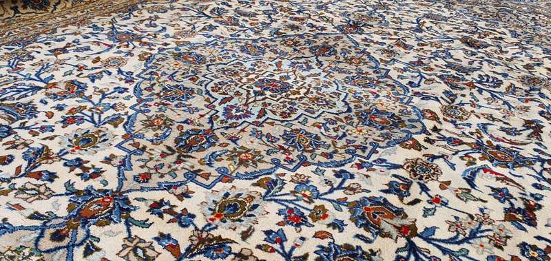 Persian Kashan Carpet  400cm x 305cm Hand-Knotted