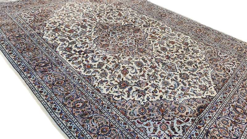 Persian Kashan Carpet  400cm x 305cm Hand-Knotted
