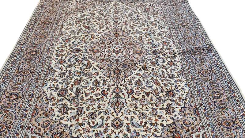 Persian Kashan Carpet  400cm x 305cm Hand-Knotted