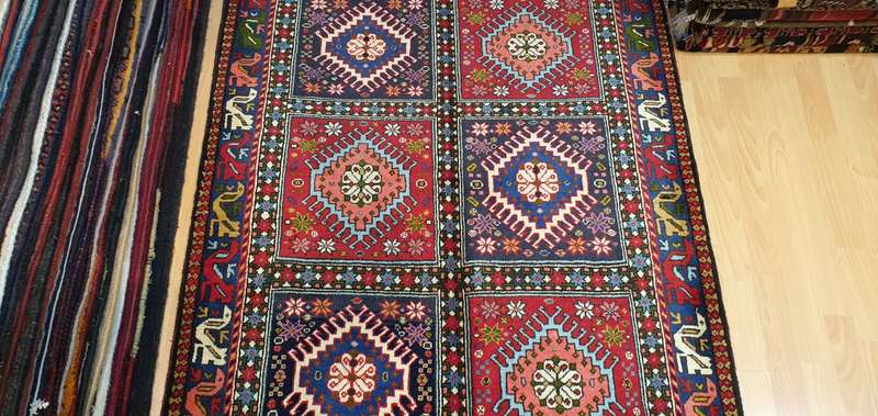 Very Fine Persian Yalemeh Carpet 150cm x 115cm Hand Knotted
