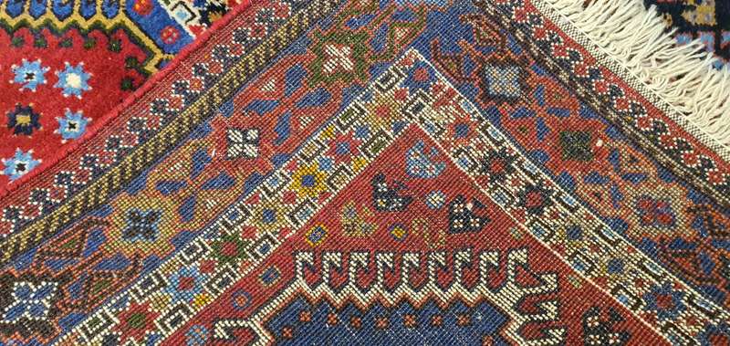 Very Fine Persian Yalemeh Carpet 150cm x 100cm Hand Knotted