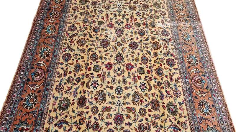 Persian Tabriz Carpet 310cm x 213cm Hand Knotted