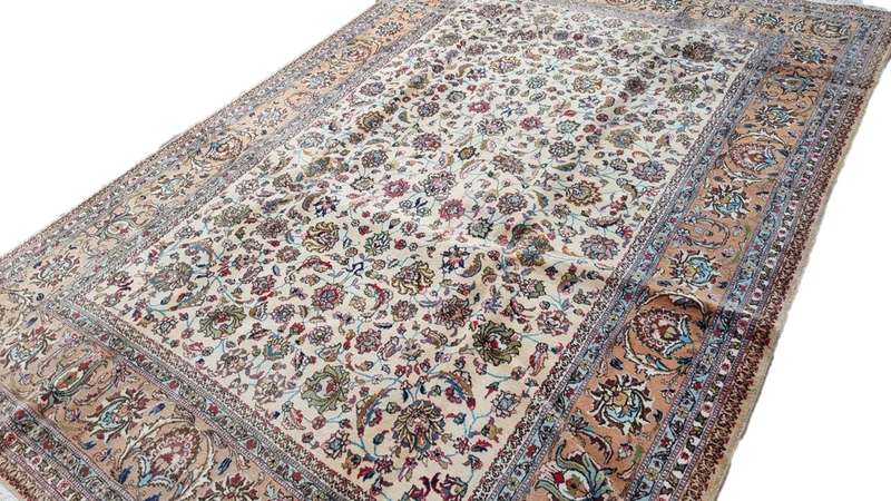 Persian Tabriz Carpet 310cm x 213cm Hand Knotted