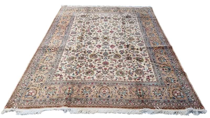 Persian Tabriz Carpet 310cm x 213cm Hand Knotted