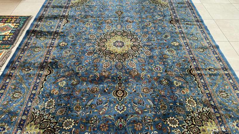 Fine Persian Mashhad Carpet  388cm x 292cm Hand-Knotted