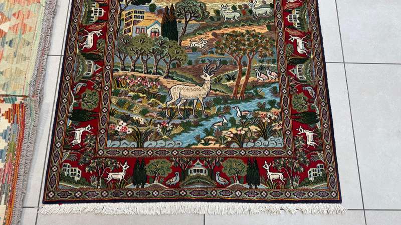 Very Fine Persian Kashan Carpet 160cm x 110cm Hand knotted
