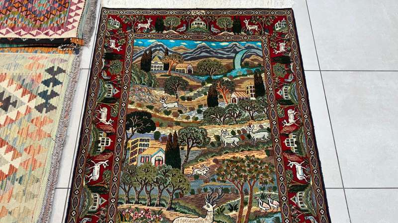 Very Fine Persian Kashan Carpet 160cm x 110cm Hand knotted