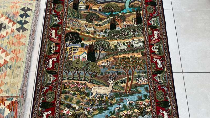 Very Fine Persian Kashan Carpet 160cm x 110cm Hand knotted