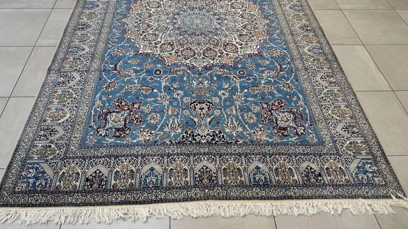 Extremely Fine Quality Persian Nain Carpet 377cm x 250cm Hand Knotted (6LA)