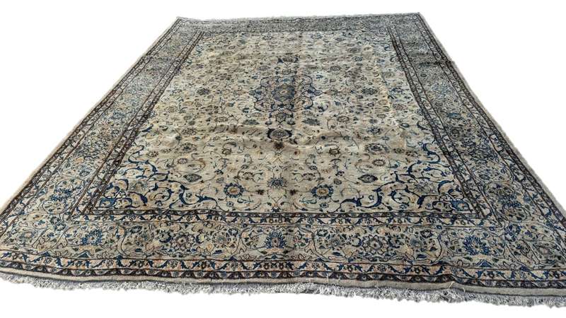 Vintage Persian Kashan Carpet 366cm x 290cm Hand Knotted