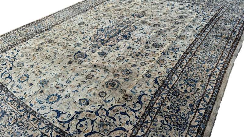 Vintage Persian Kashan Carpet 366cm x 290cm Hand Knotted