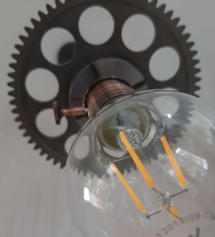 Hanging Gear Light