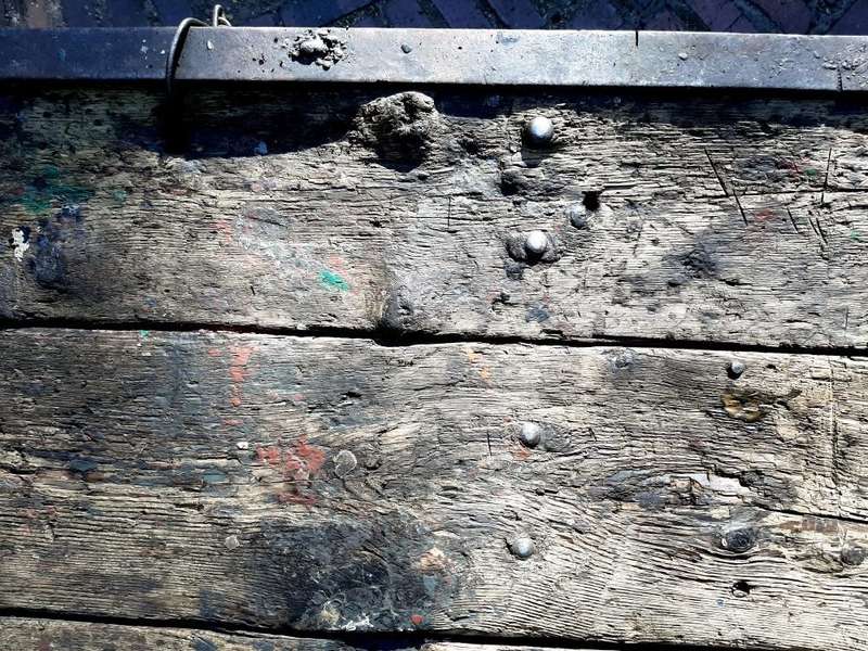 Artist Bench
