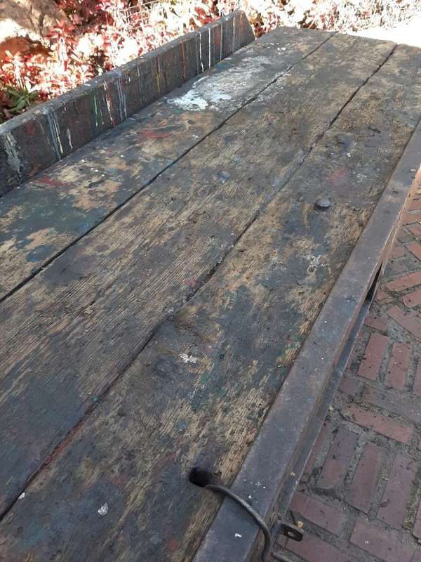 Artist Bench