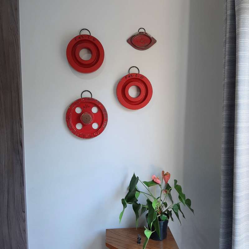 Red hanging wheel shape