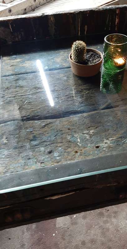Artist Bench