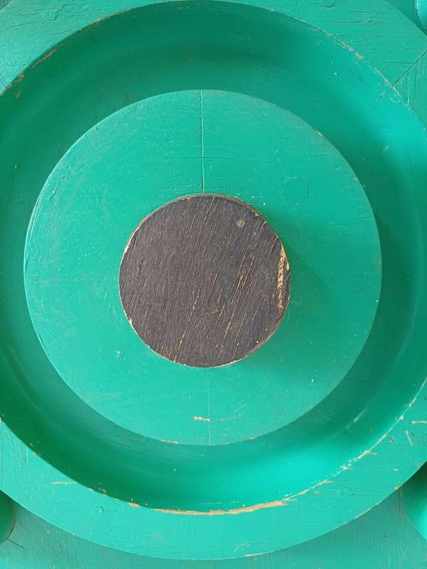 Green one dot - wood wall hanging