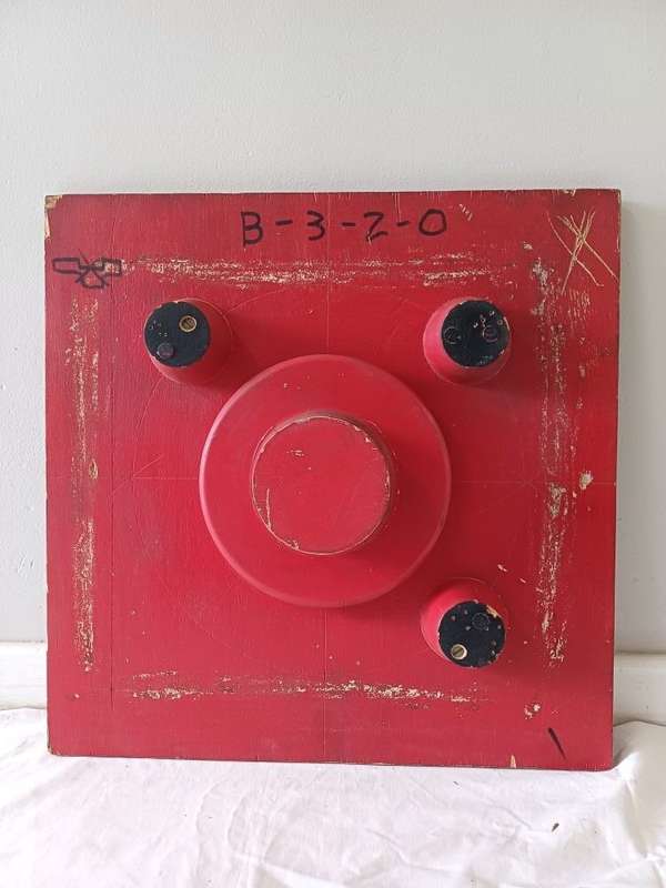 Red three dot - wood wall hanging