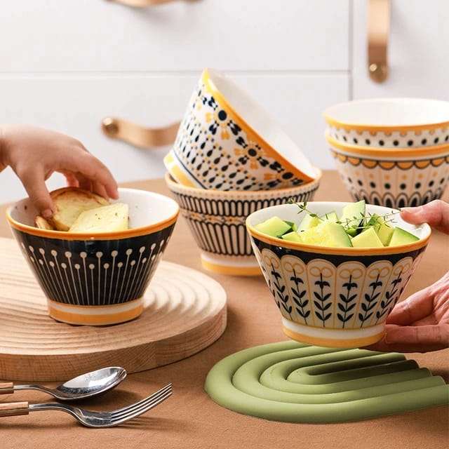 Kithi Group Set of 4 Ceramic Rice Bowls