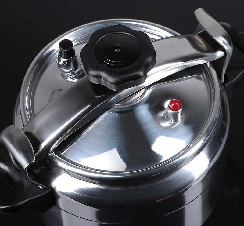 Stovetop Pressure Cooker - 7 Litre