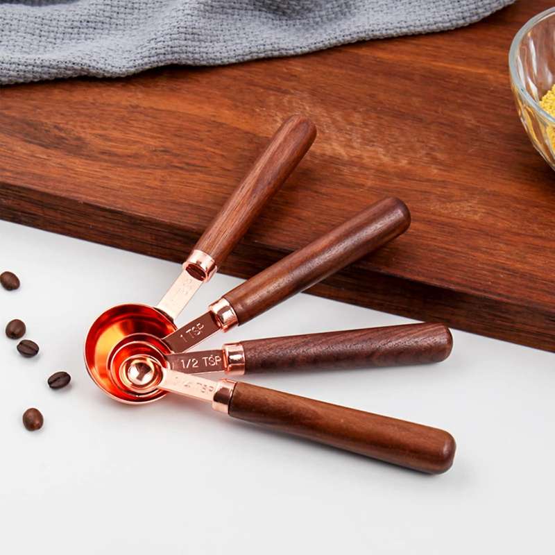 4 pieces stainless steel measuring spoons