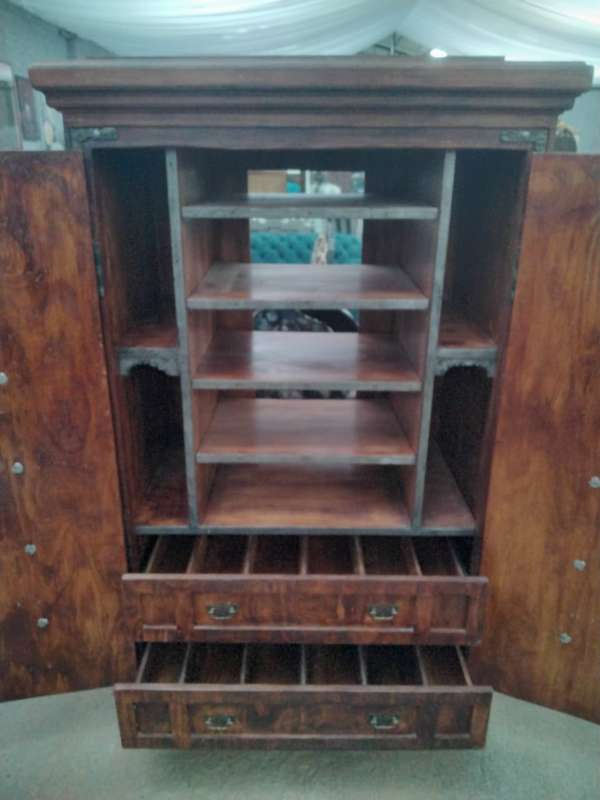 India 2 Door Cabinet
