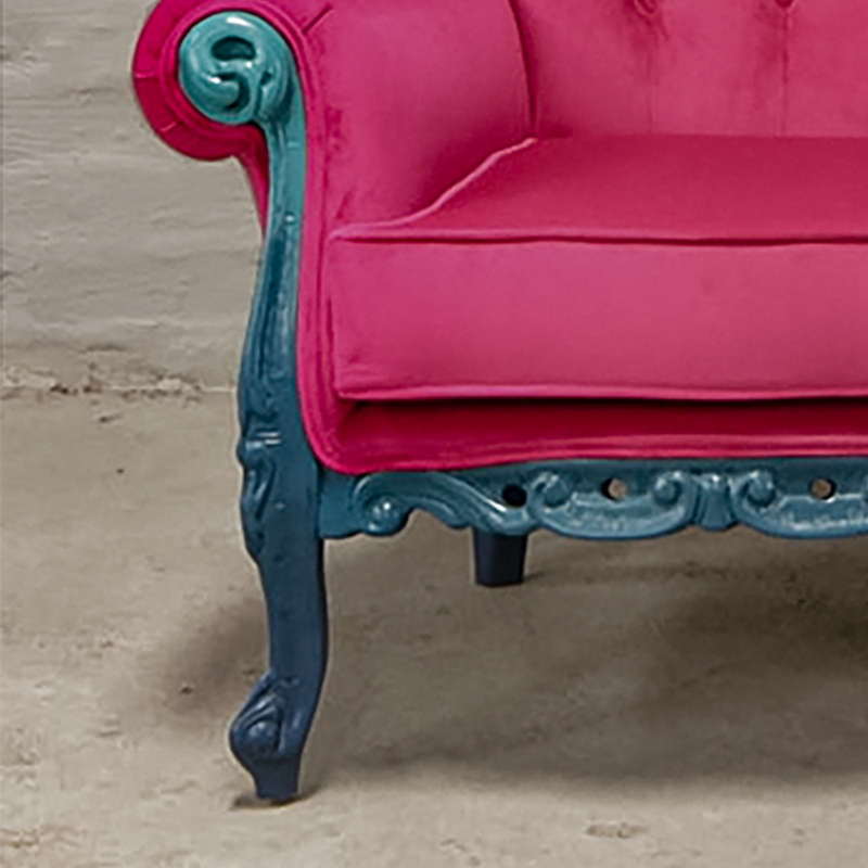 Victorian carved 2 Seater in Pink Velvet