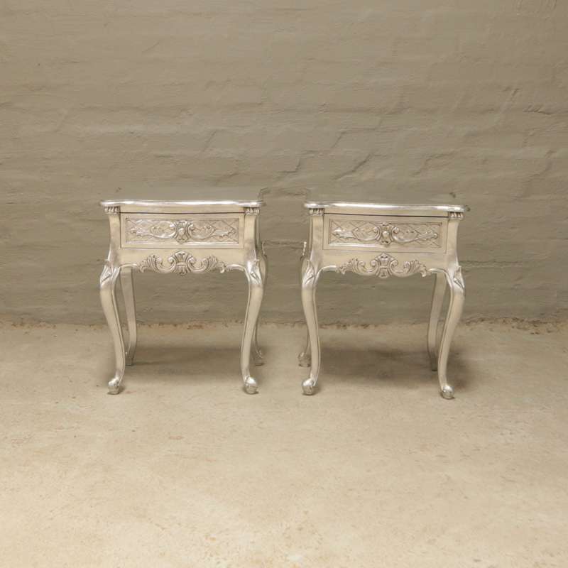 Queen Anne Pedestals in Silver