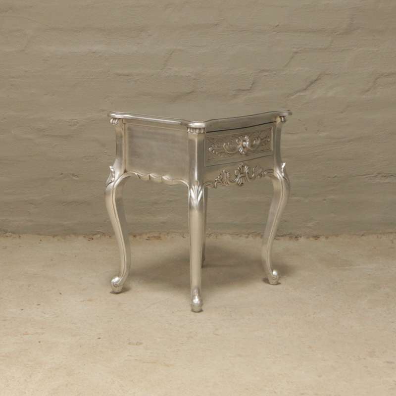 Queen Anne Pedestals in Silver