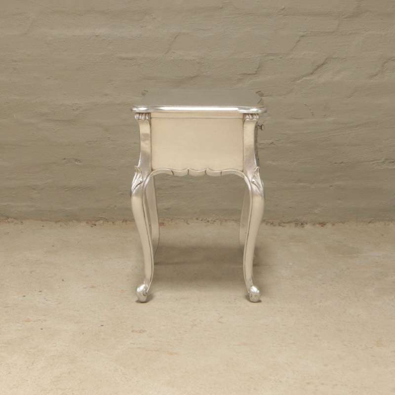 Queen Anne Pedestals in Silver
