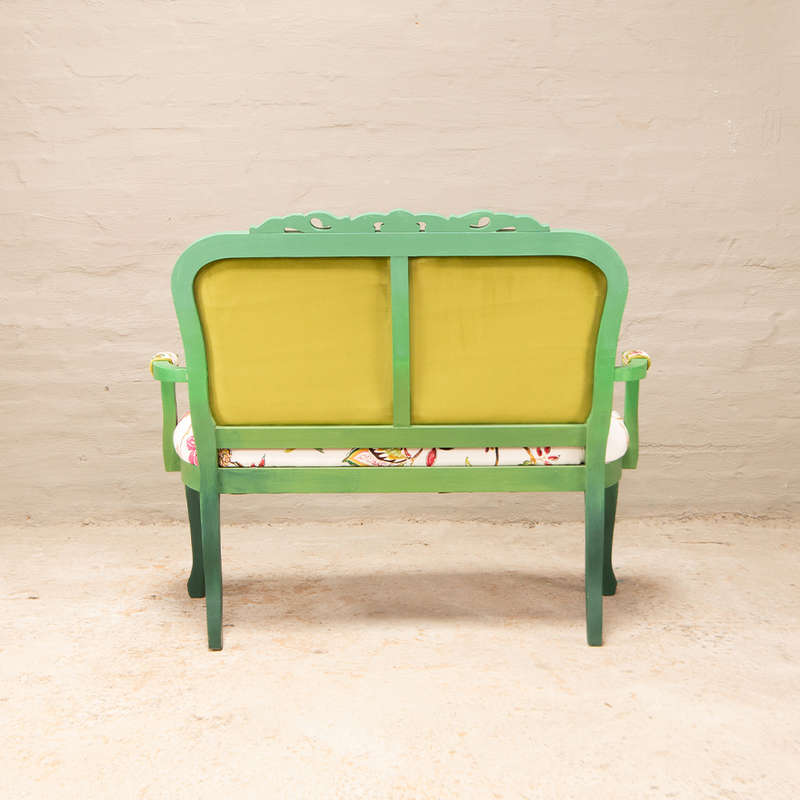 Vintage 2 Seater Settee