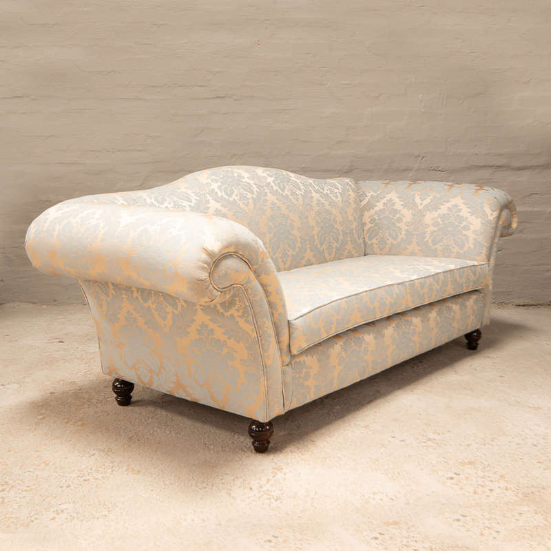Dauphine Sofa