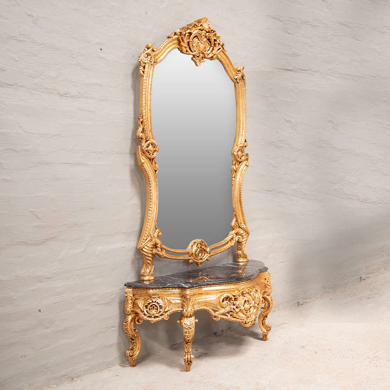 Gilded carved Console
