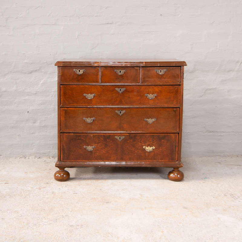 Queen Anne Chest of Drawers