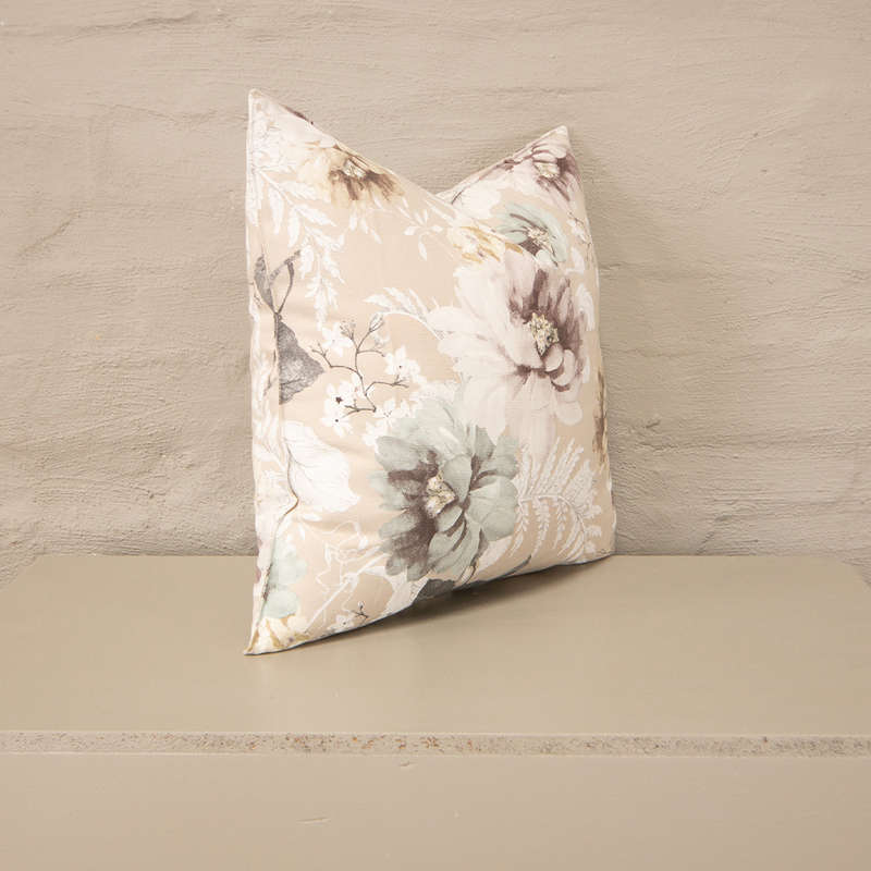 Scatter in Pastel Florals