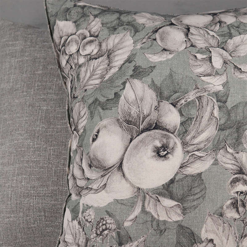 Botanical patterned Scatters