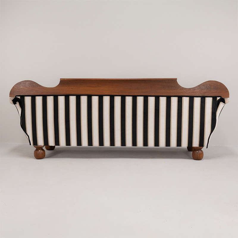 Victorian style Sofa