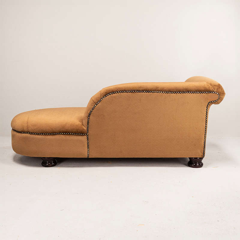 Contemporary Chaise Longue