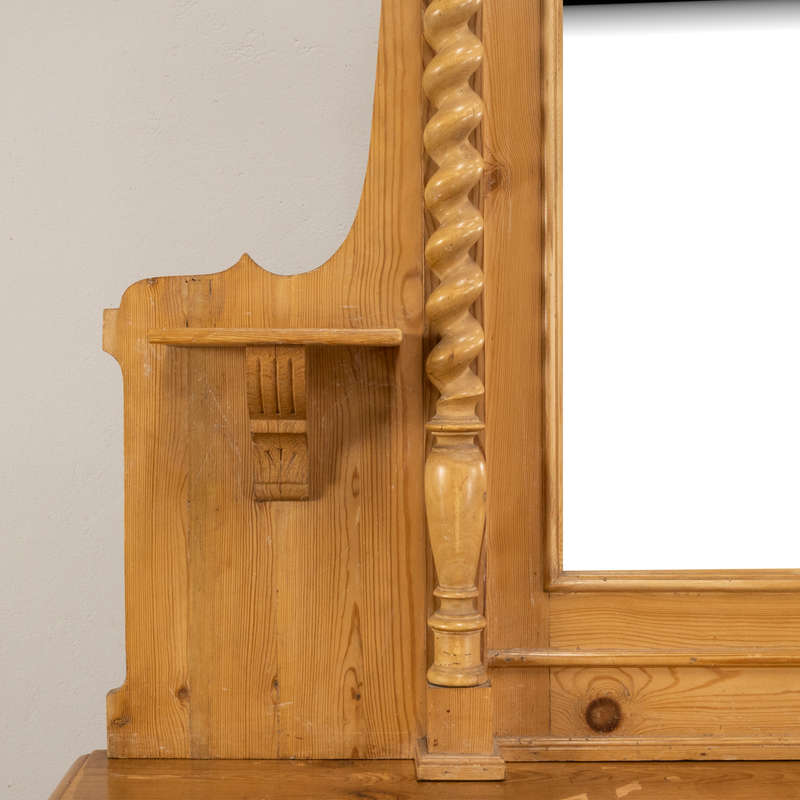 Pine Dresser
