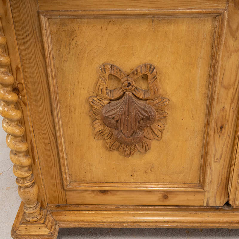 Pine Dresser
