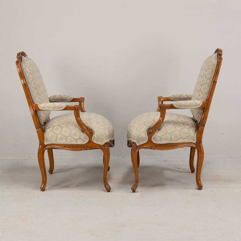French Louis XV style Chairs