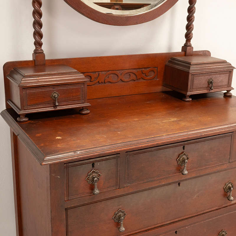 Dressing Table Chest